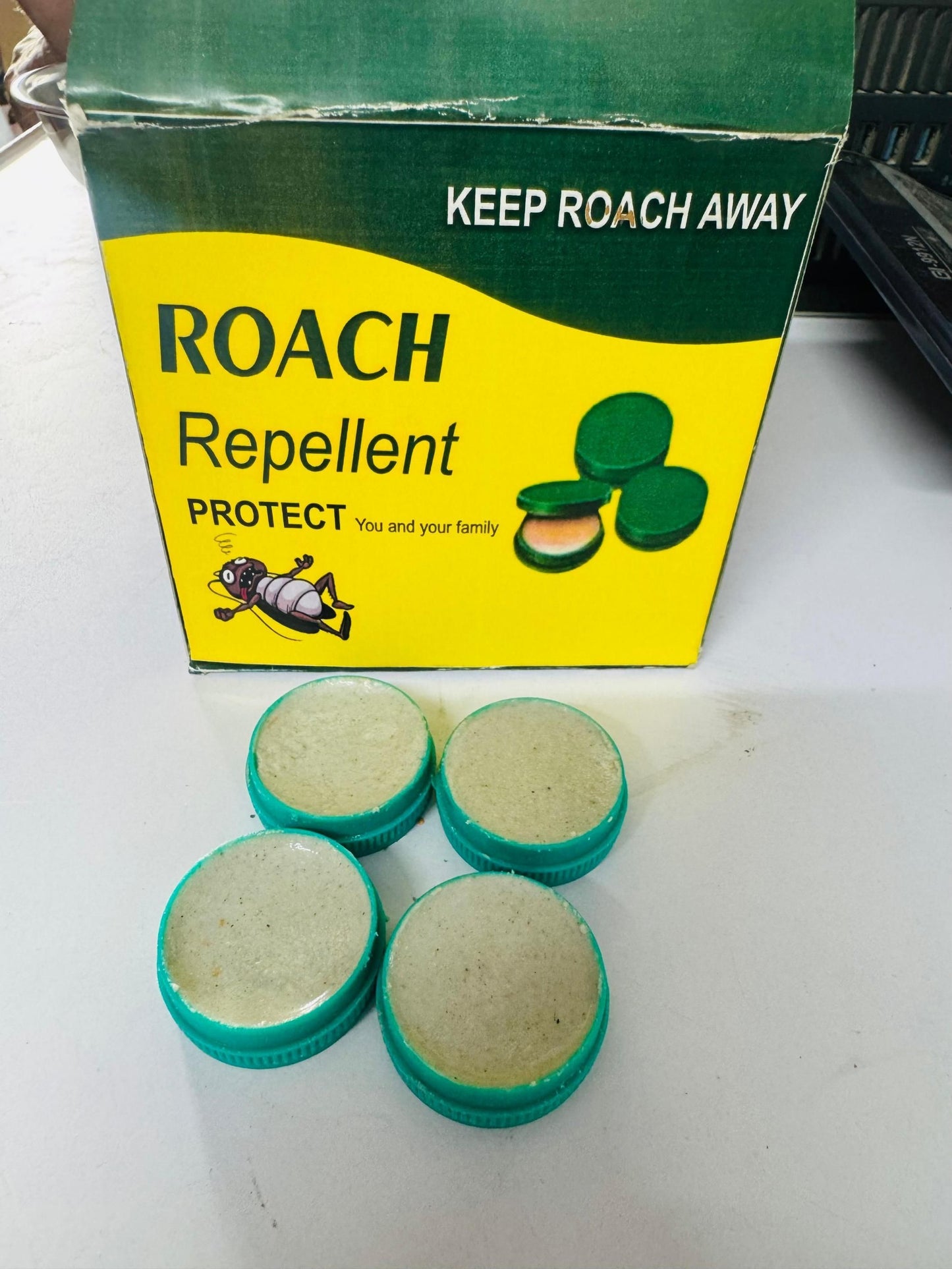 Kill Cockroaches Fast: Guaranteed Gel Bait (Pack of 2)